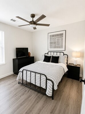 3 chambres, Wi-Fi, draps fournis