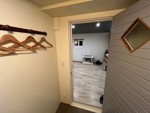 Interior - Hokkaido Hideaway: Bonfire & BBQ (Toyoura)
