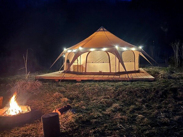 Property grounds - Hokkaido Hideaway: Bonfire & BBQ (Toyoura)