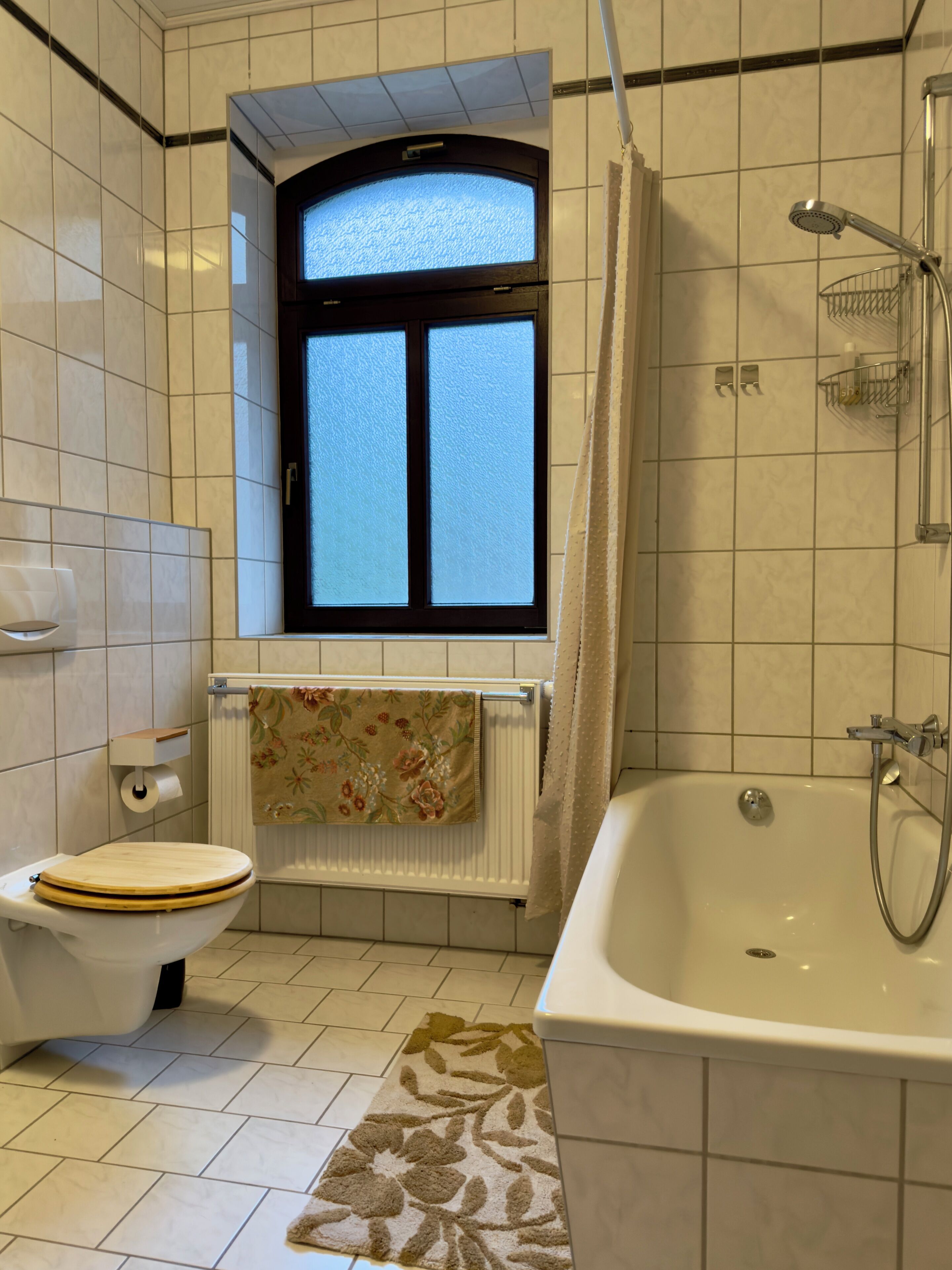 Handtücher, Seife, Toilettenpapier