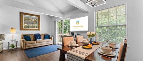 Condo, Multiple Beds, Golf View (Eagle's View) | Dining