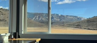 Spacious 4-BDRM home in Capitol Reef Country: Apricity House Welcomes You