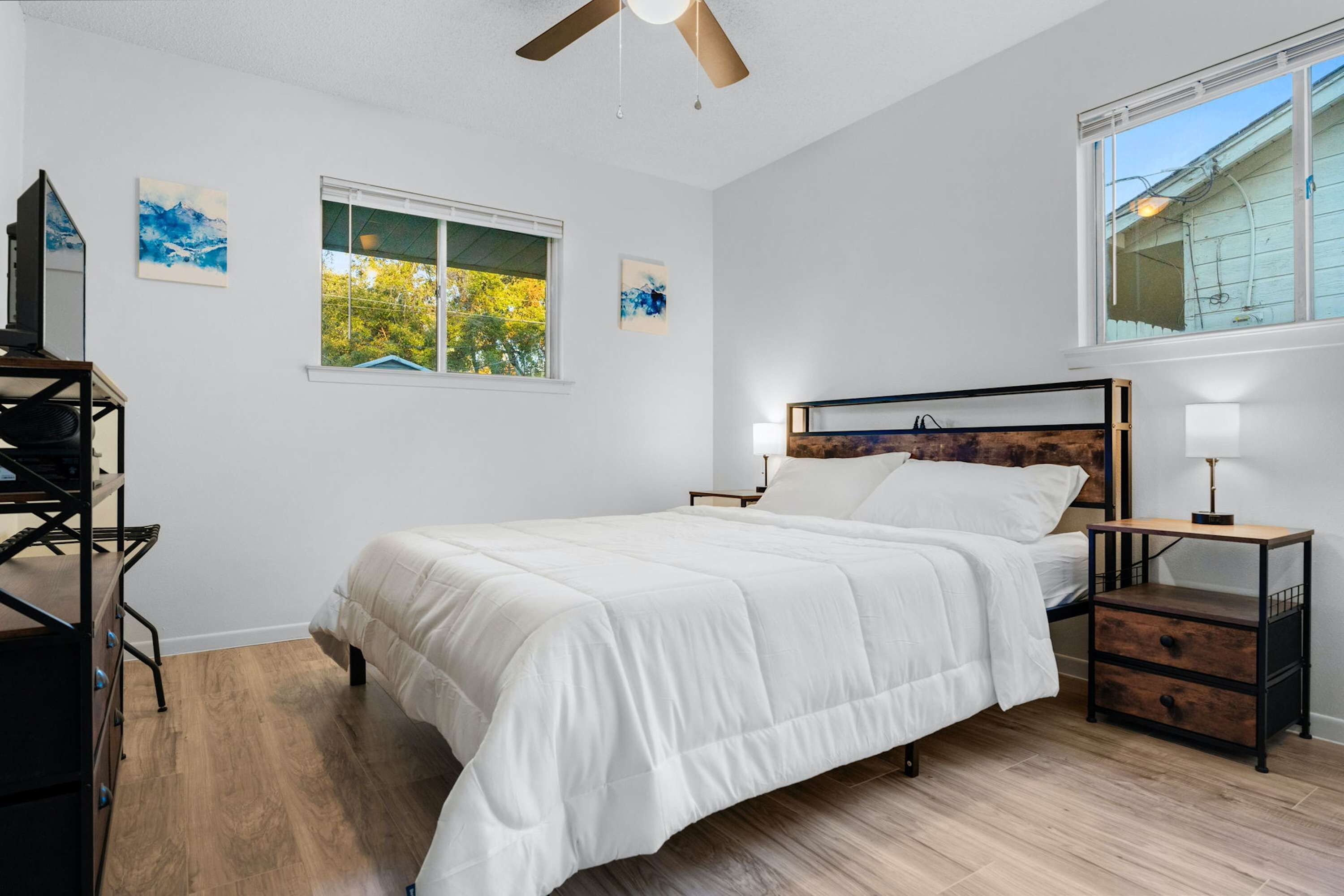 Desk, iron/ironing board, travel crib, WiFi