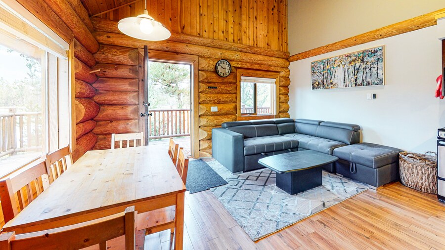 Lac Le Jeune Cabins by Okanagan Premier