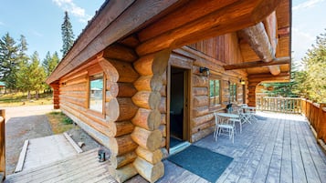 Cabin 5 | Terrace/patio