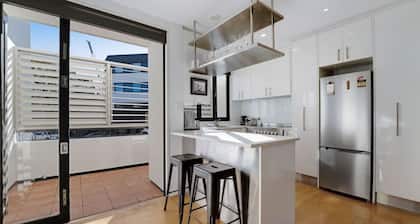 Ponsonby Retreat | Moments from Top Restaurants