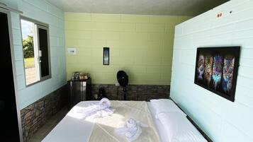 Standard Cabin, Mountain View | Spa