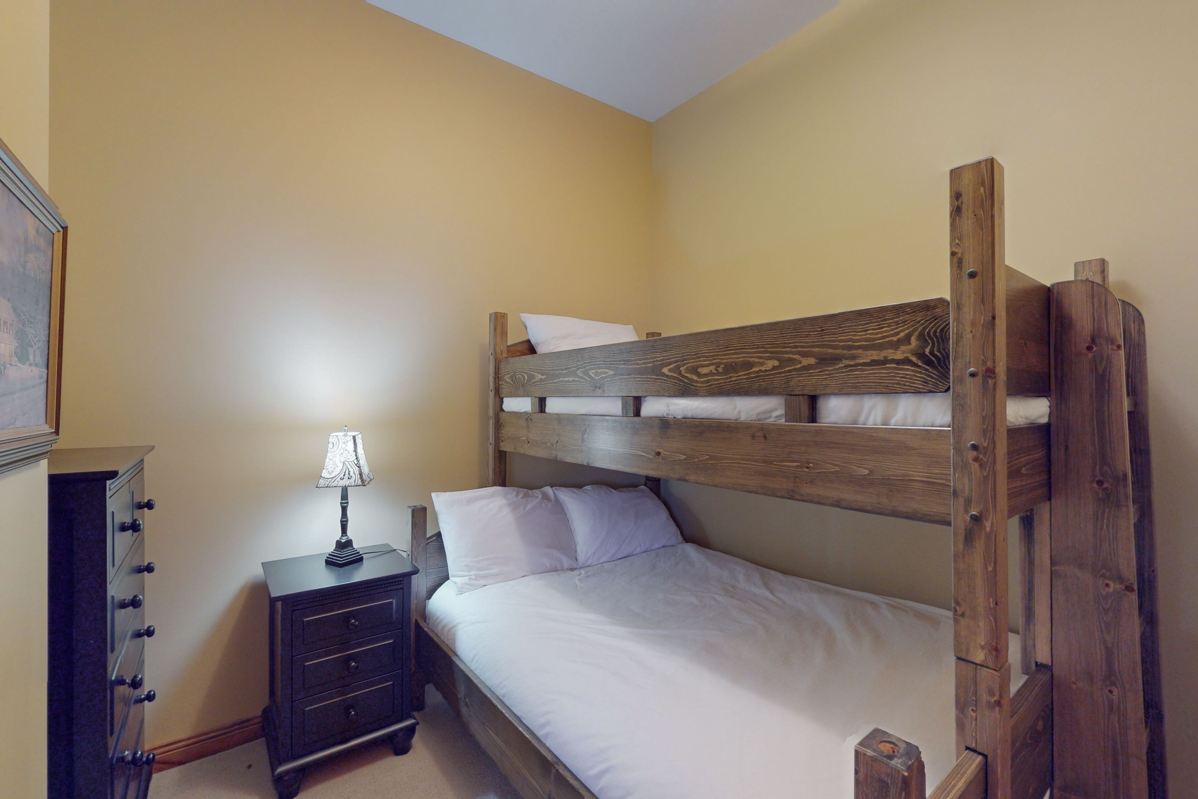 Apartment, Patio | Iron/ironing board, free WiFi