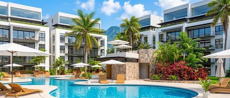 Luxury Apartment | Pool | Outdoor pool