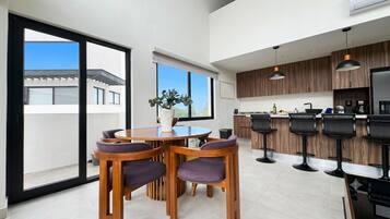 Departamento de lujo | Restaurantes