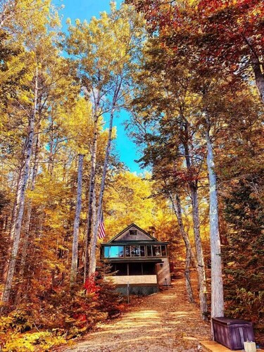 Secluded Waterfront Cabin