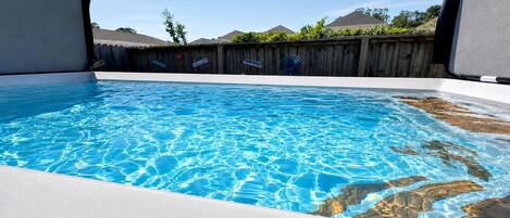 Piscine extérieure, piscine chauffée