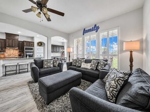 TV, fireplace, offices
