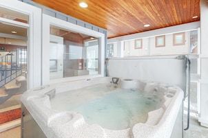 Bañera de hidromasaje privada