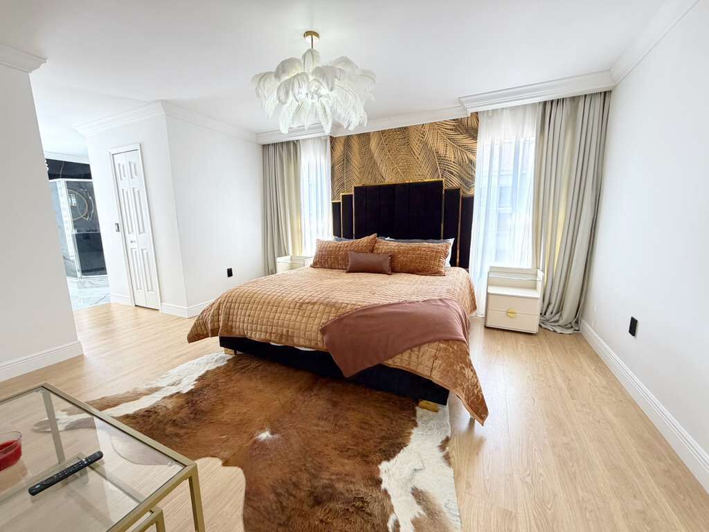 3 chambres, fer et planche à repasser, Wi-Fi, draps fournis