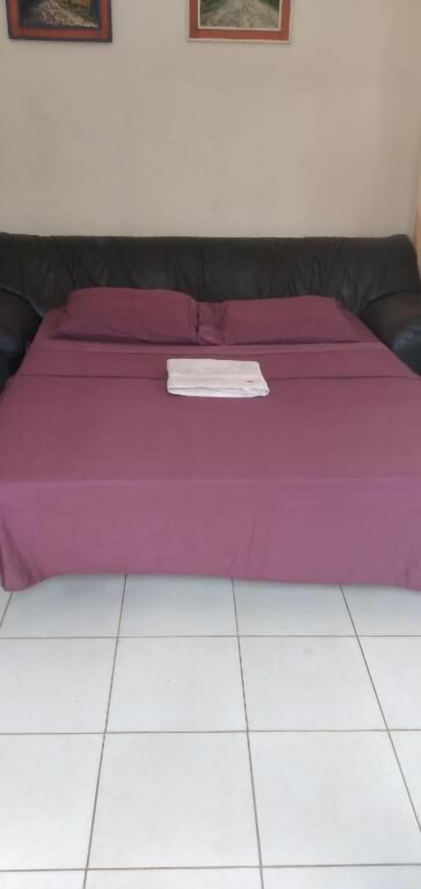 Departamento Deluxe | Cortinas blackout, tabla de planchar con plancha y wifi gratis 