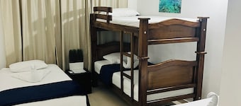 Hotel Montserrat