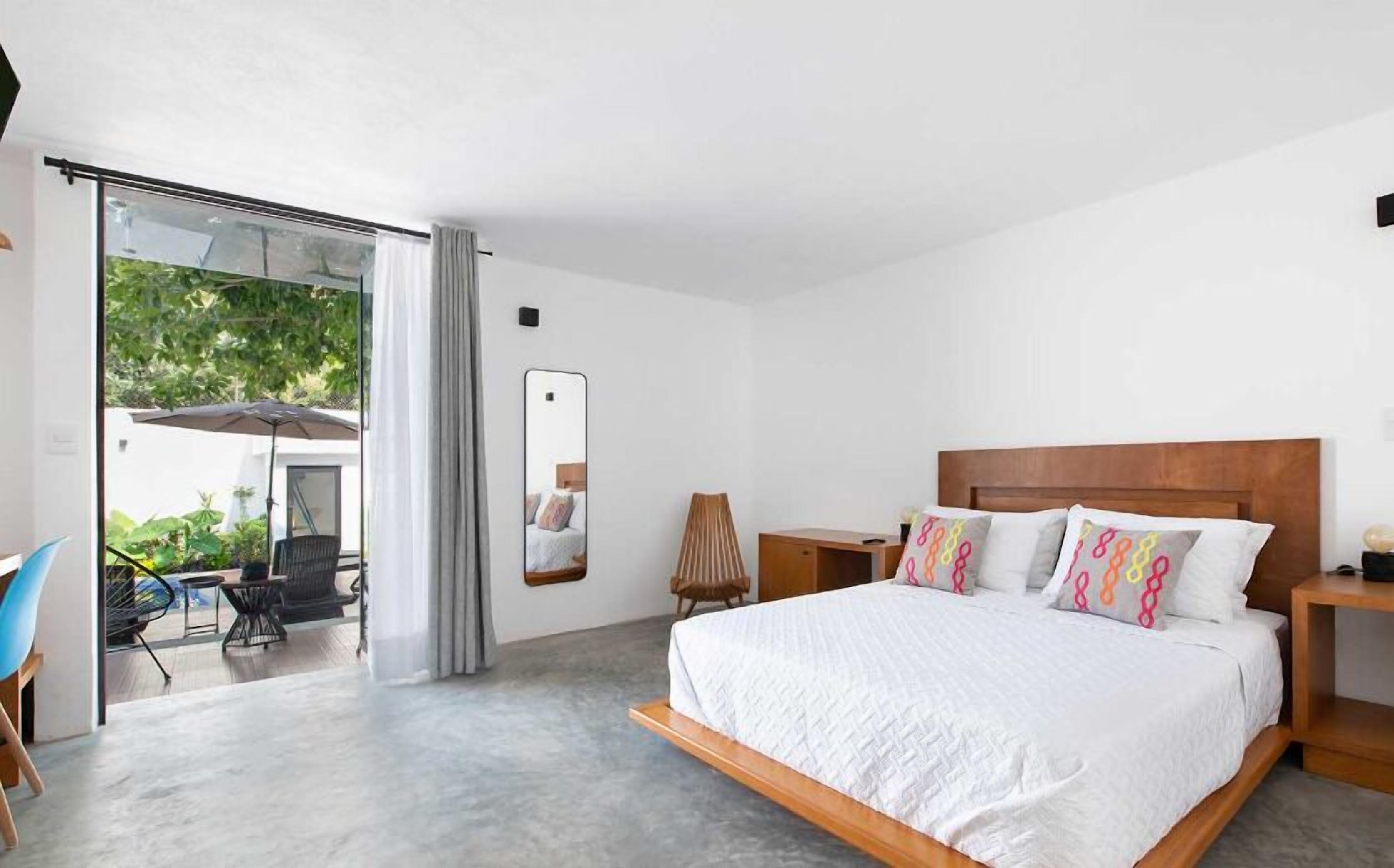 Suite, 1 Katil Ratu (Queen), Pool View | Peralatan tempat tidur hipoalergenik, Wi-fi percuma, cadar katil 