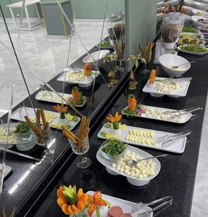 Comfort Room, Garden View | Dining - New City Otel (Osmaniye)