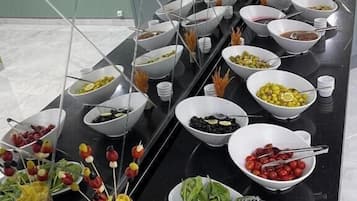Kamar Comfort, pemandangan kebun | Tempat makan