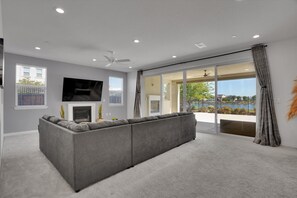 Interior - Resort-Style Lake Waterfront Executive Home 5BR, Office, Dock Access, Balcony (Lathrop)