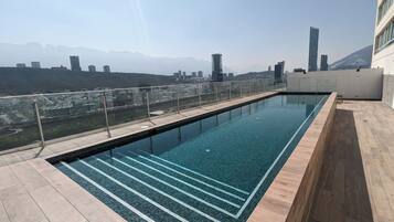 Udendørs pool