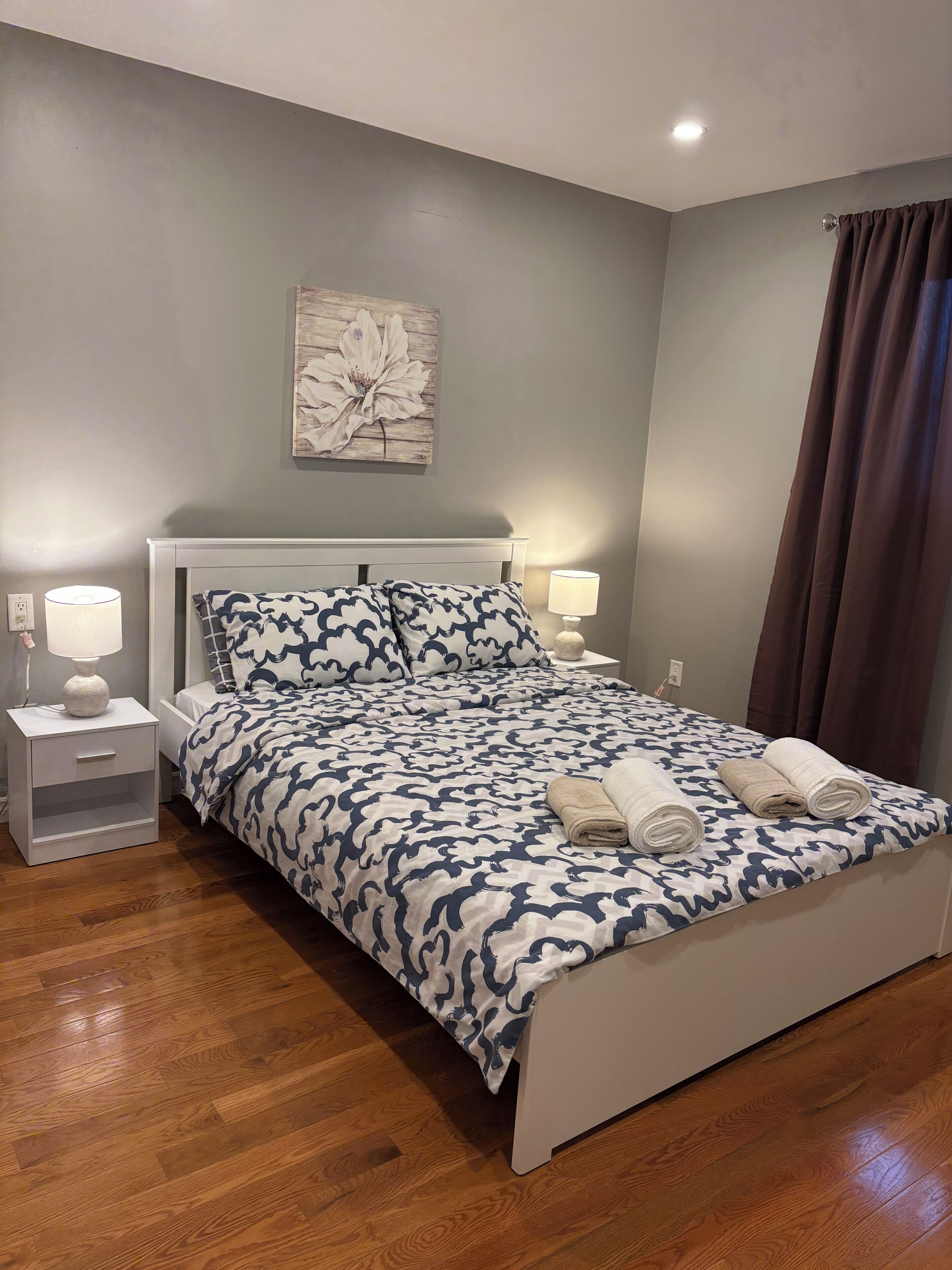 Desk, iron/ironing board, WiFi (free), bed sheets