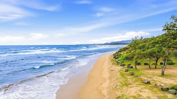 Na praia