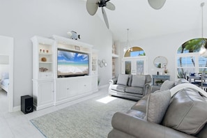 Smart TV - Punta Gorda Private Pool Vacation Home (Punta Gorda)