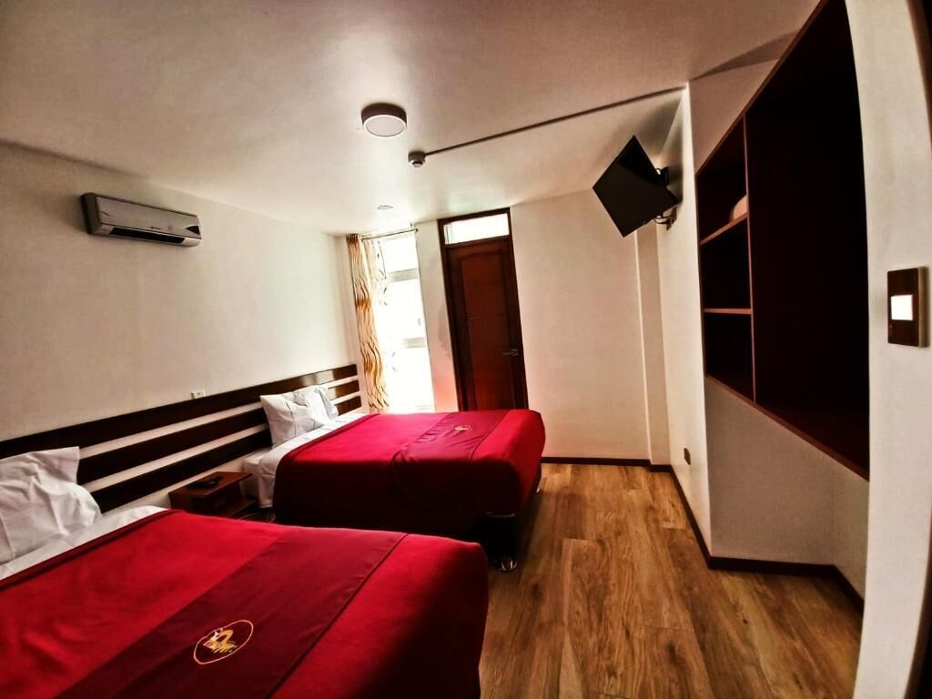 Standard-Zweibettzimmer, Balkon, Blick auf den Innenhof | Kostenloses WLAN