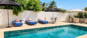 Blue Lagoon | Garden Floor
