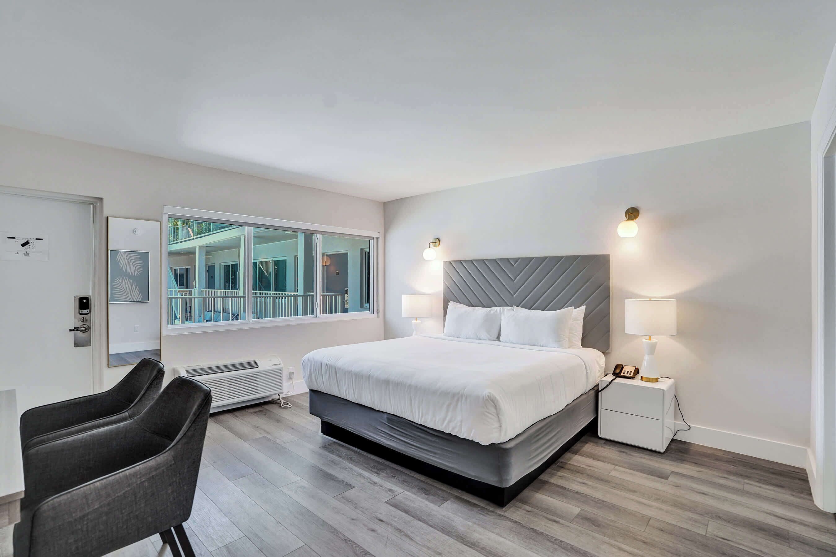 Accessible King Stay On Ocean Blvd - 羅德岱堡
