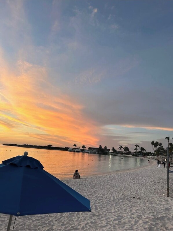 Beach - Luxury 2 bed 2 bath at Sandcastle Ocho rios (Ocho Rios)