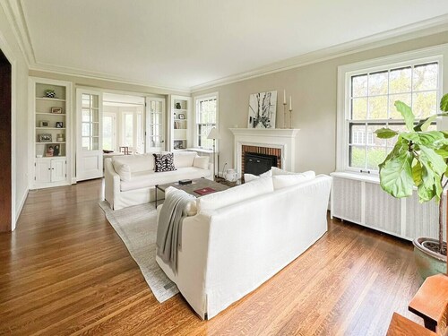 Quiet Home Near Cobbs Hill, Brighton, & the City
