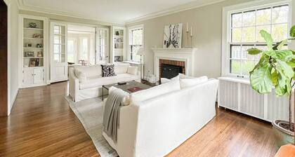 Quiet Home Near Cobbs Hill, Brighton, & the City