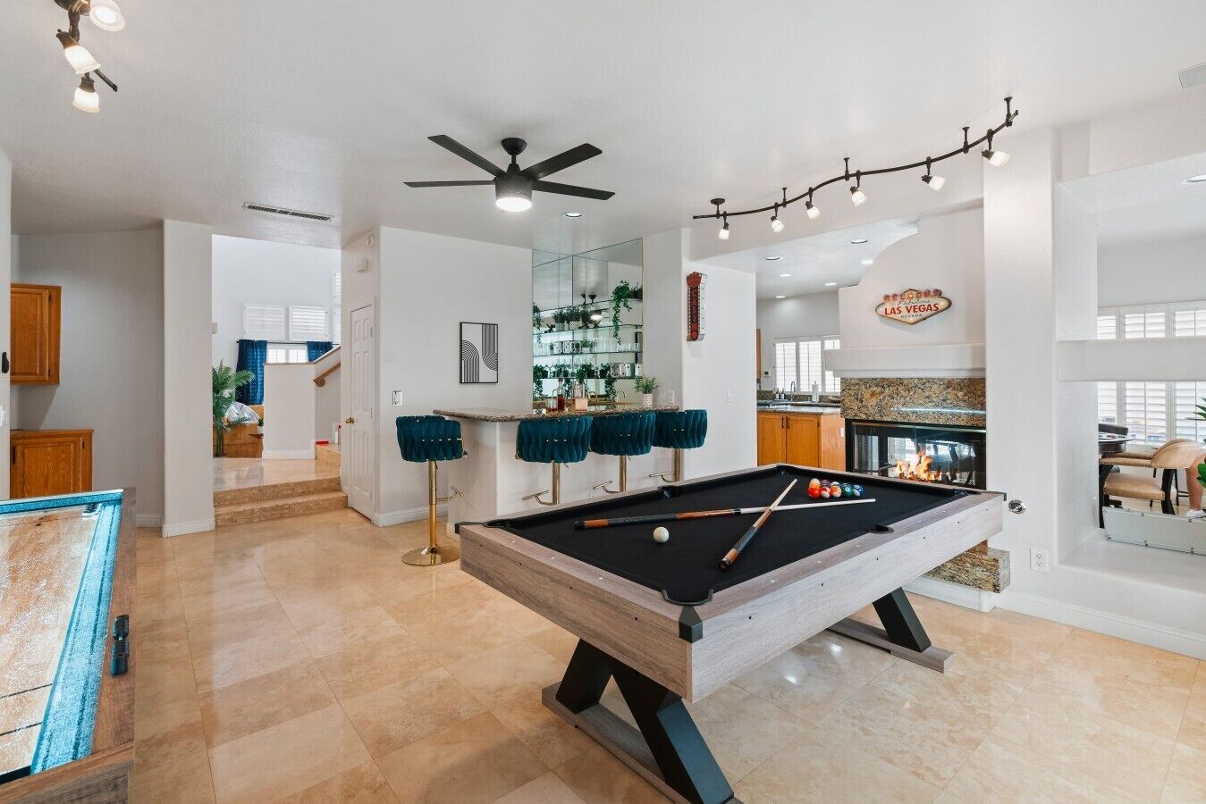 Spielezimmer