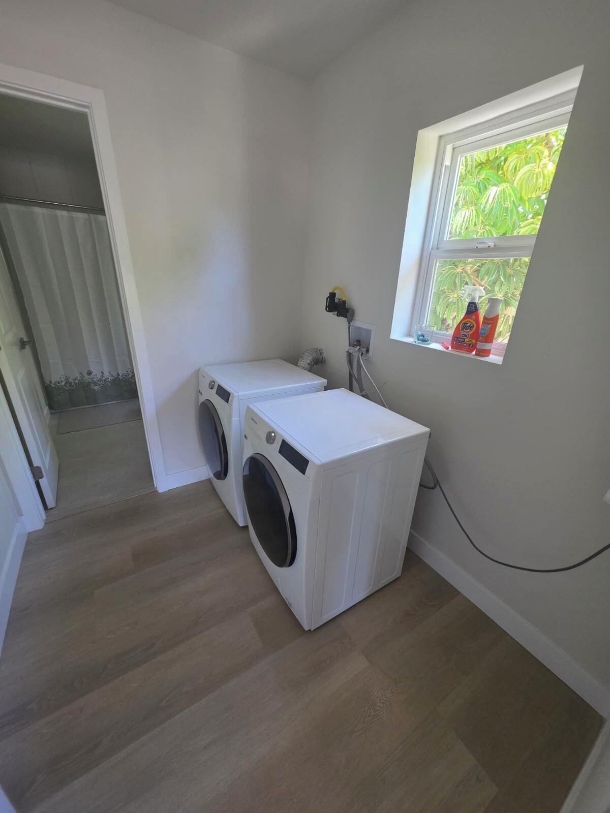 Interni