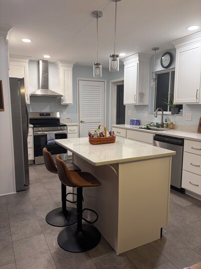 Newly Renovated Historic Ohio Riverfront Home in South Point, Near Huntington