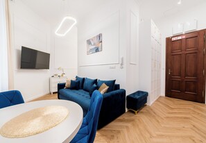 Fernseher