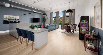 Downtown Luxury Home | Mountain Views