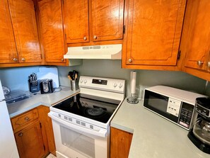 Private kitchen - Parthenia's Love Shack (Durham)