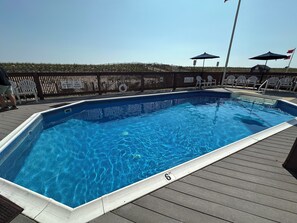 Pool - Oceanfront Two Queen (Point Pleasant Beach)