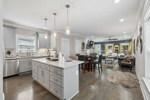 Interior - Stay in style! Spacious Nash home near Broadway! (Nashville)