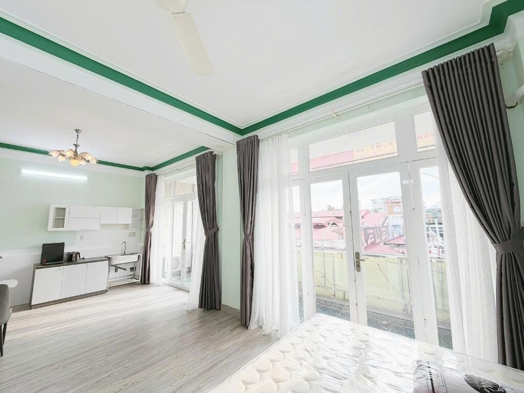 Familienzimmer, Balkon, Stadtblick | Innenbereich