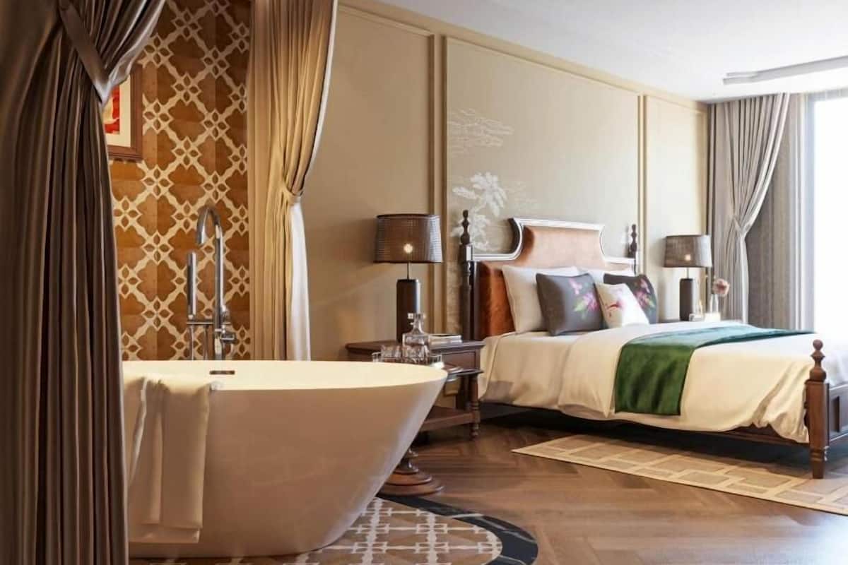 Junior Suite, Balcony, Mountain View | In-room safe, soundproofing, iron/ironing board, free WiFi