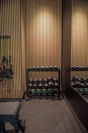 Fitness facility - Independent Boutique Hotel Suite Near Bentonville's Top Sights (Bentonville)