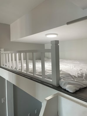 2 quartos, Wi-Fi de cortesia, roupa de cama