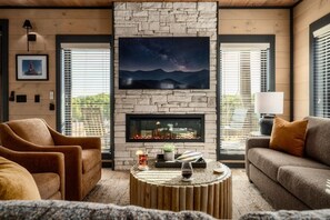Fernseher, Kamin, Videospiele