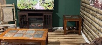 The Buck Lodge | Arcade • Firepit
