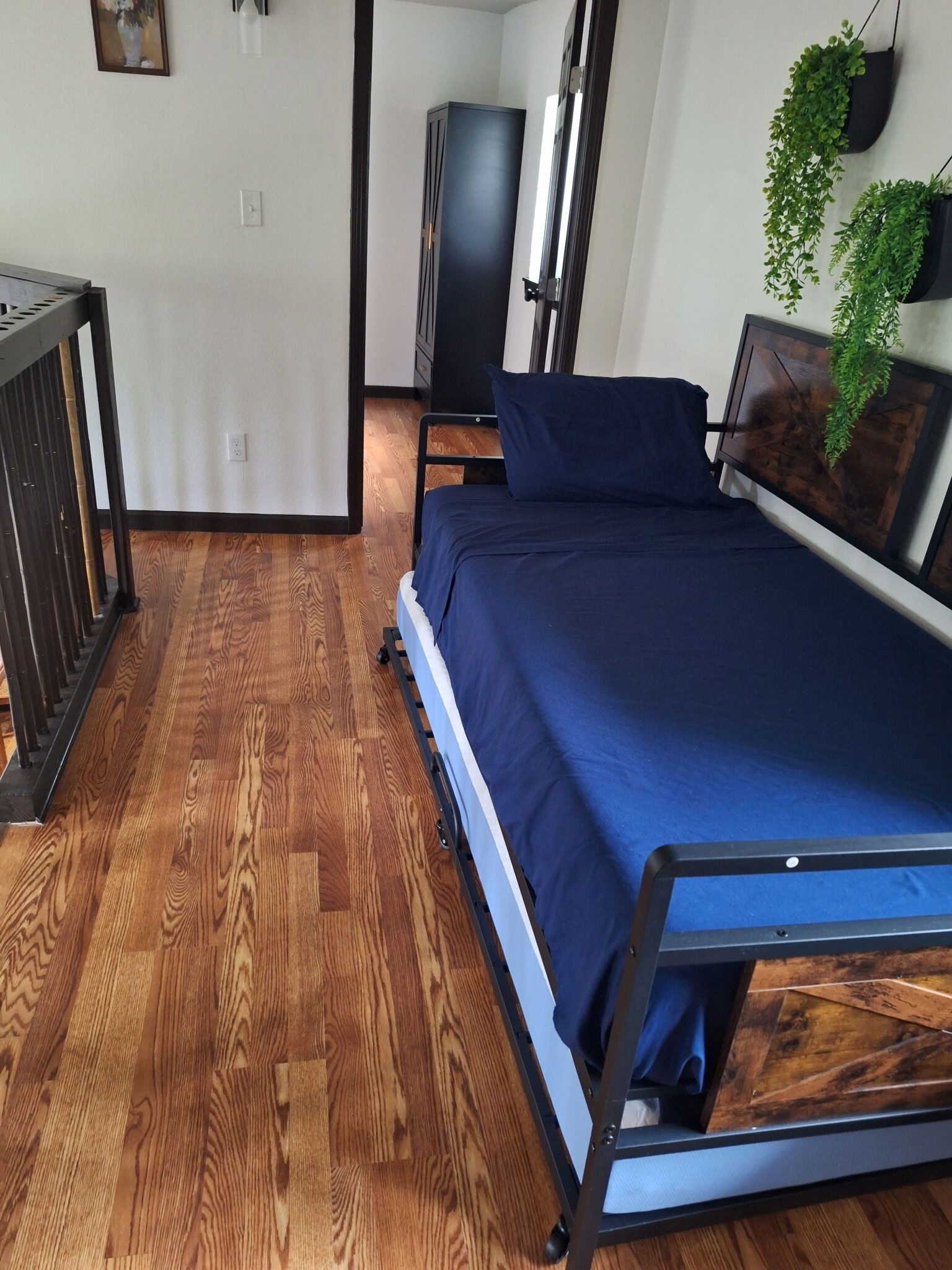 2 bedrooms, WiFi (free), bed sheets
